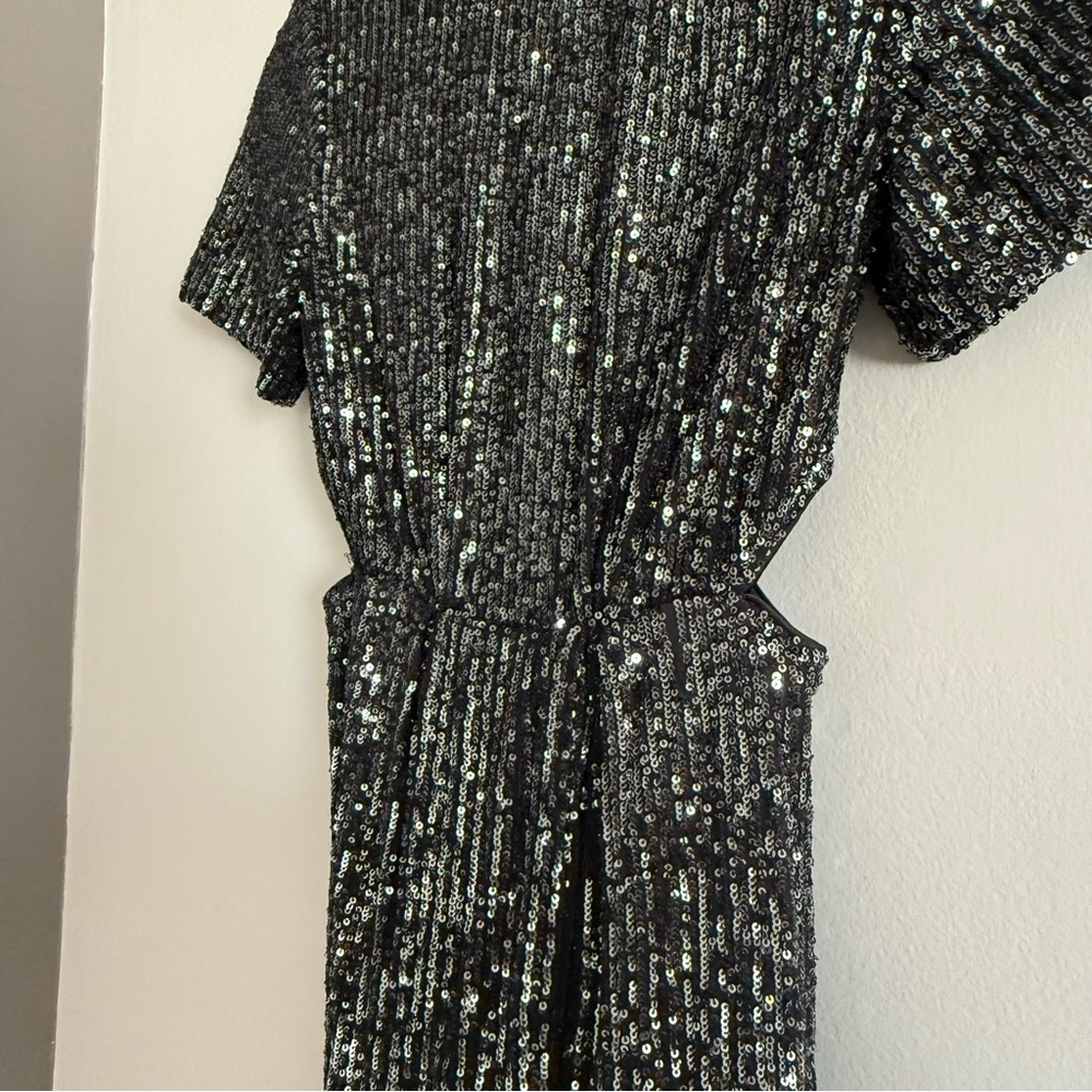 C/MEO Collective Lustre Black Sequin Cut Out Midi Dress - Picture 8 of 11